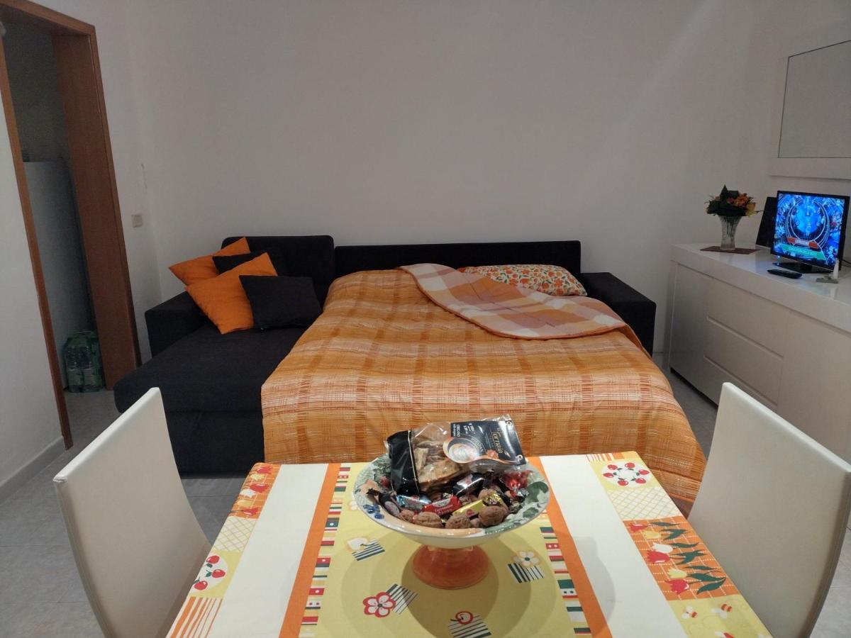 Maryalex Apartment Punta Secca Ngoại thất bức ảnh
